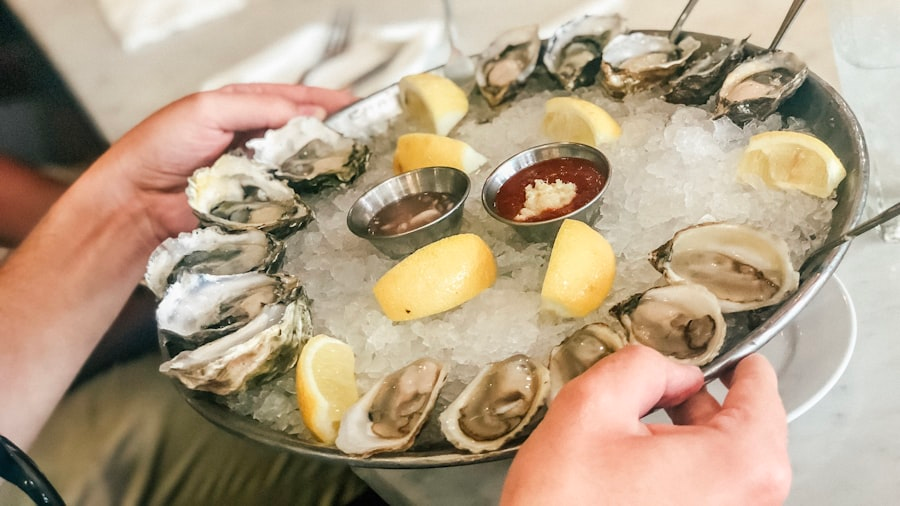 Fresh oysters raw bar platter